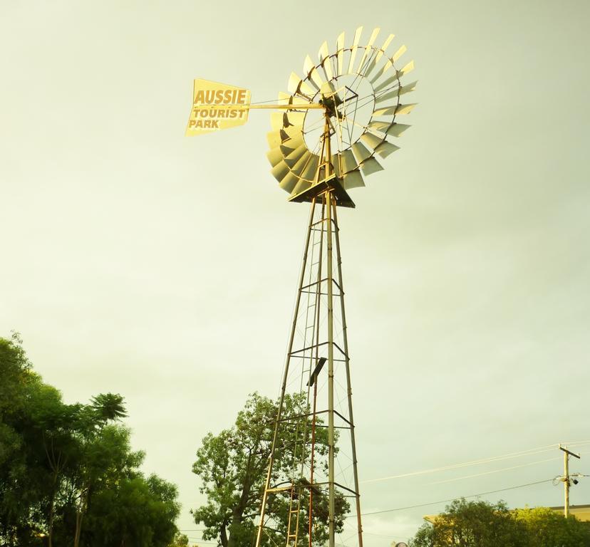 Мотель Roma Aussie Tourist Park Экстерьер фото